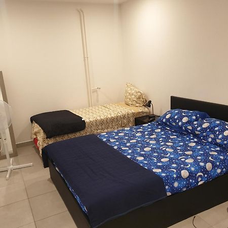 Appartements Renove 2023 Proche Aeroport 5Min, Gare Sncf 2 Min, Tramway Au Pied De L'Immeuble , Parking Possible, Renovated Apartments 2023 Near The Airport 5 Min, Train Station 2 Min, Tram Next To The Building 1 Min, Parking Possible Nizza Esterno foto