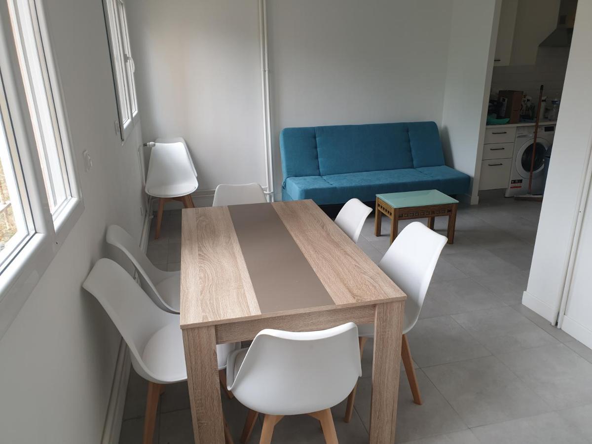 Appartements Renove 2023 Proche Aeroport 5Min, Gare Sncf 2 Min, Tramway Au Pied De L'Immeuble , Parking Possible, Renovated Apartments 2023 Near The Airport 5 Min, Train Station 2 Min, Tram Next To The Building 1 Min, Parking Possible Nizza Esterno foto