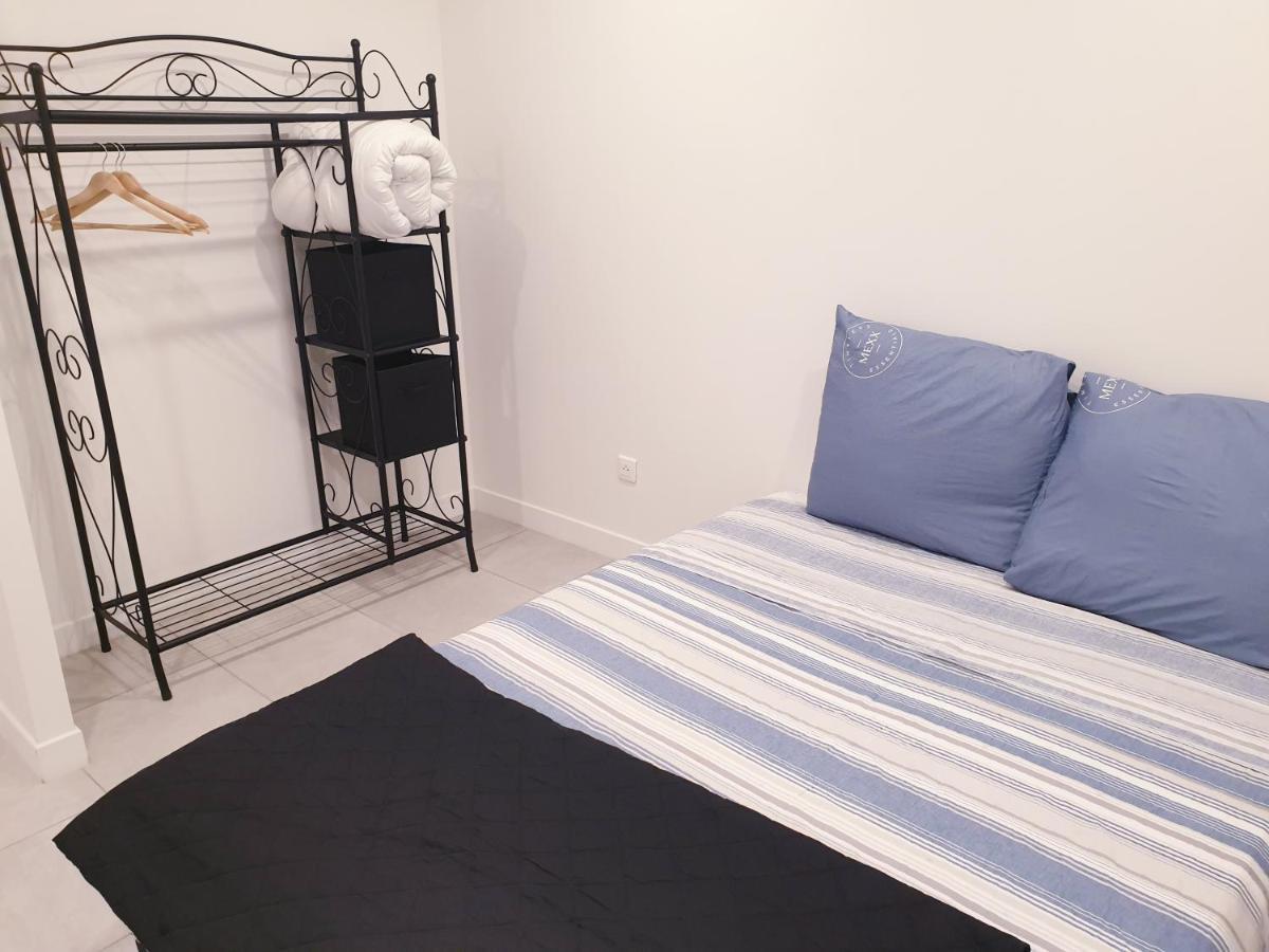 Appartements Renove 2023 Proche Aeroport 5Min, Gare Sncf 2 Min, Tramway Au Pied De L'Immeuble , Parking Possible, Renovated Apartments 2023 Near The Airport 5 Min, Train Station 2 Min, Tram Next To The Building 1 Min, Parking Possible Nizza Esterno foto
