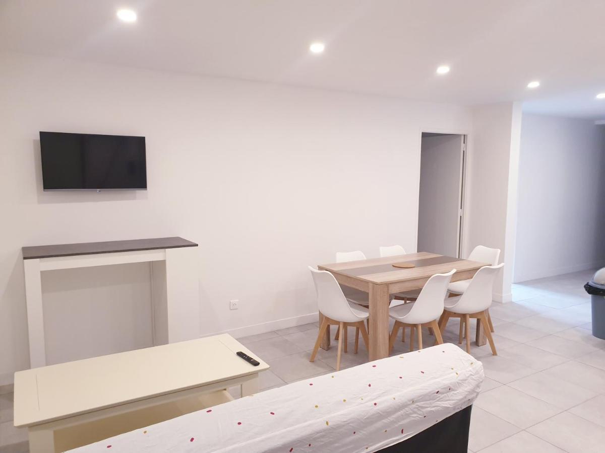 Appartements Renove 2023 Proche Aeroport 5Min, Gare Sncf 2 Min, Tramway Au Pied De L'Immeuble , Parking Possible, Renovated Apartments 2023 Near The Airport 5 Min, Train Station 2 Min, Tram Next To The Building 1 Min, Parking Possible Nizza Esterno foto