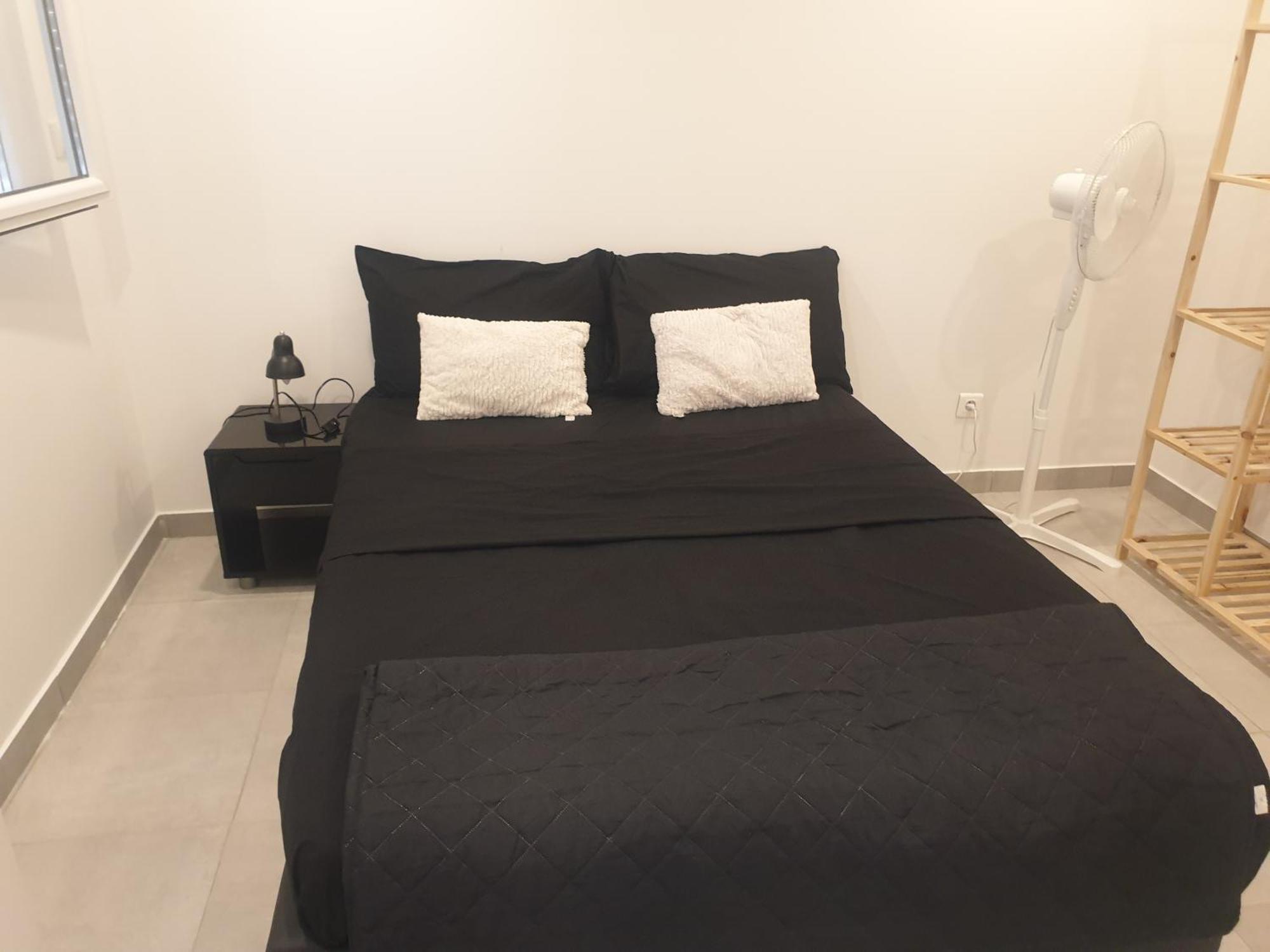 Appartements Renove 2023 Proche Aeroport 5Min, Gare Sncf 2 Min, Tramway Au Pied De L'Immeuble , Parking Possible, Renovated Apartments 2023 Near The Airport 5 Min, Train Station 2 Min, Tram Next To The Building 1 Min, Parking Possible Nizza Camera foto