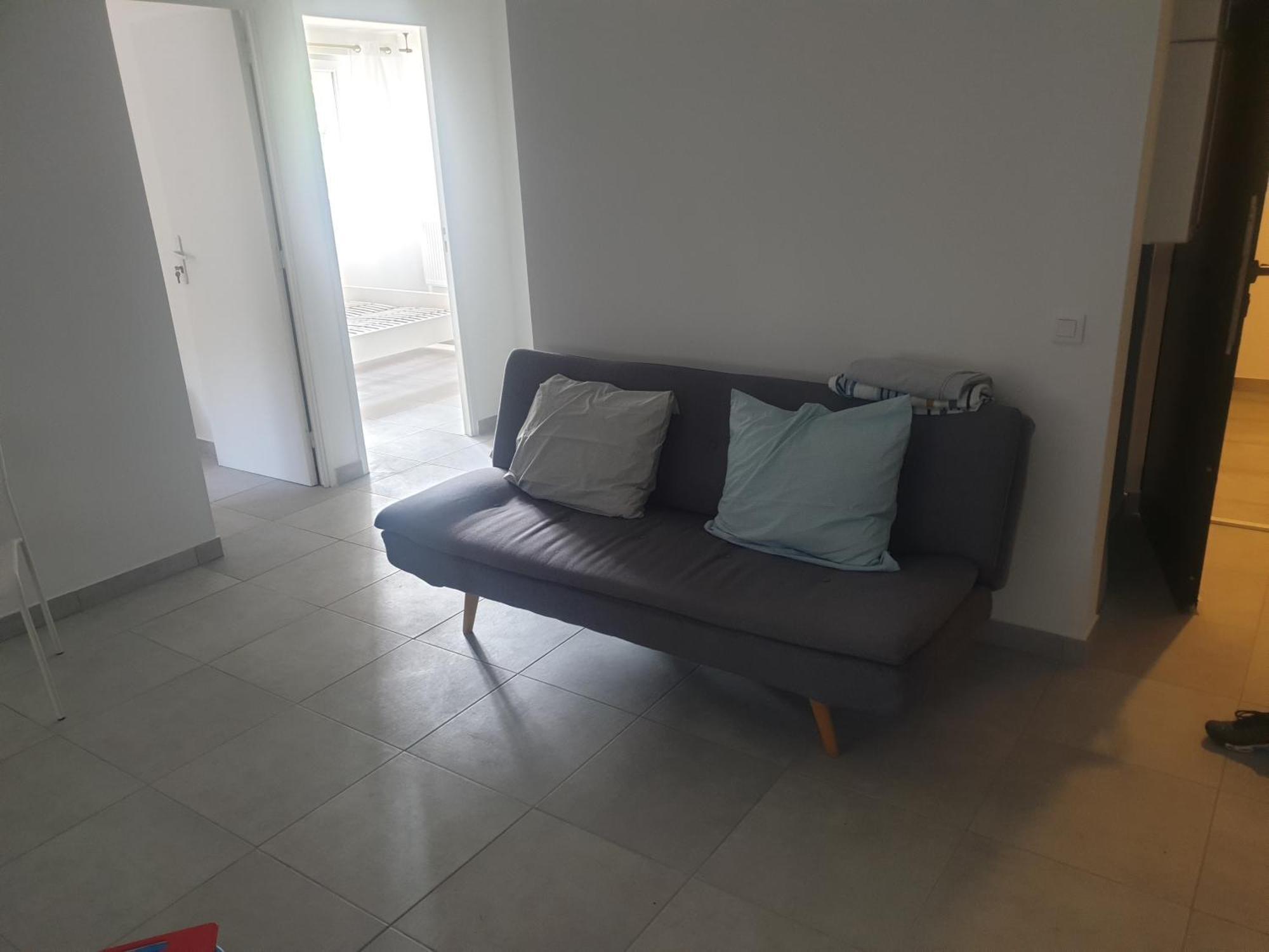 Appartements Renove 2023 Proche Aeroport 5Min, Gare Sncf 2 Min, Tramway Au Pied De L'Immeuble , Parking Possible, Renovated Apartments 2023 Near The Airport 5 Min, Train Station 2 Min, Tram Next To The Building 1 Min, Parking Possible Nizza Camera foto
