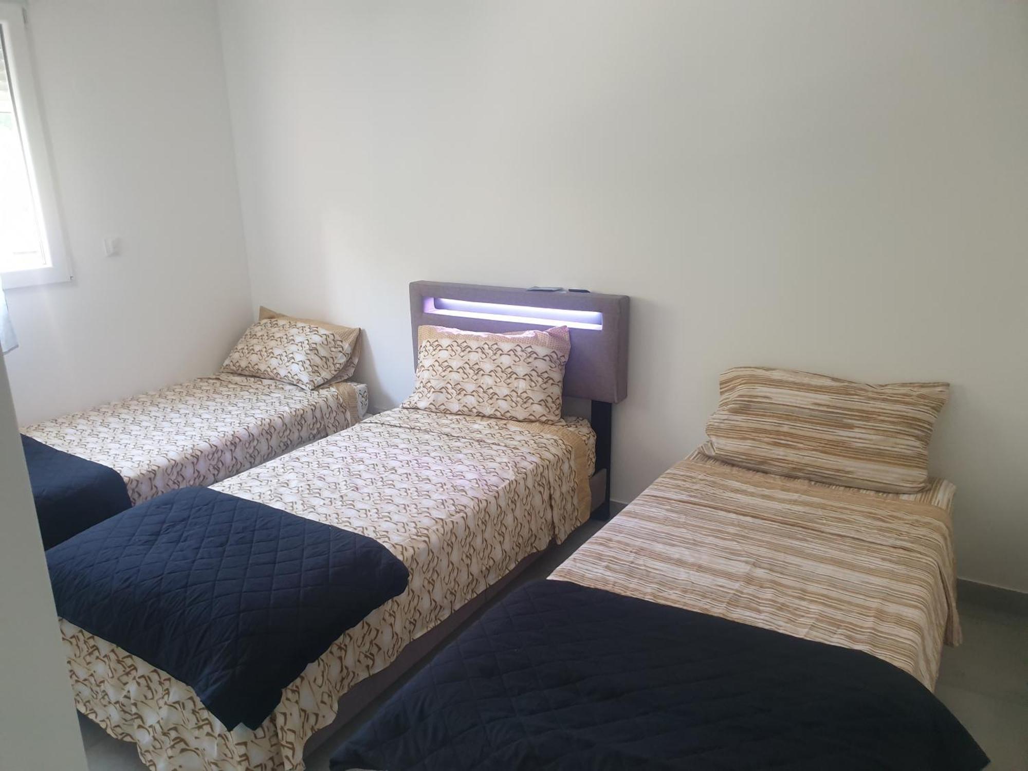 Appartements Renove 2023 Proche Aeroport 5Min, Gare Sncf 2 Min, Tramway Au Pied De L'Immeuble , Parking Possible, Renovated Apartments 2023 Near The Airport 5 Min, Train Station 2 Min, Tram Next To The Building 1 Min, Parking Possible Nizza Camera foto